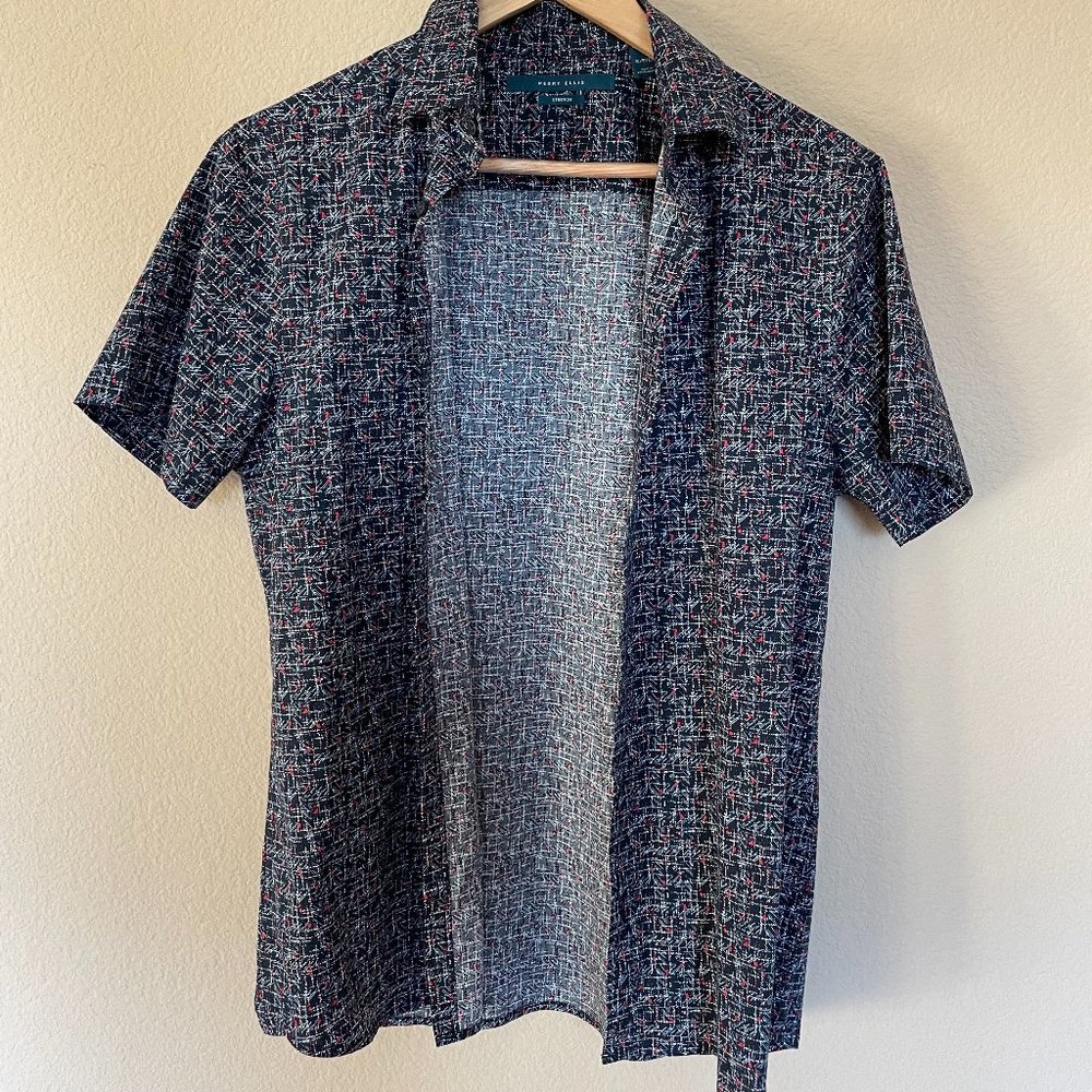 Perry Ellis β Short Sleeve Stretch Button Down Shirt